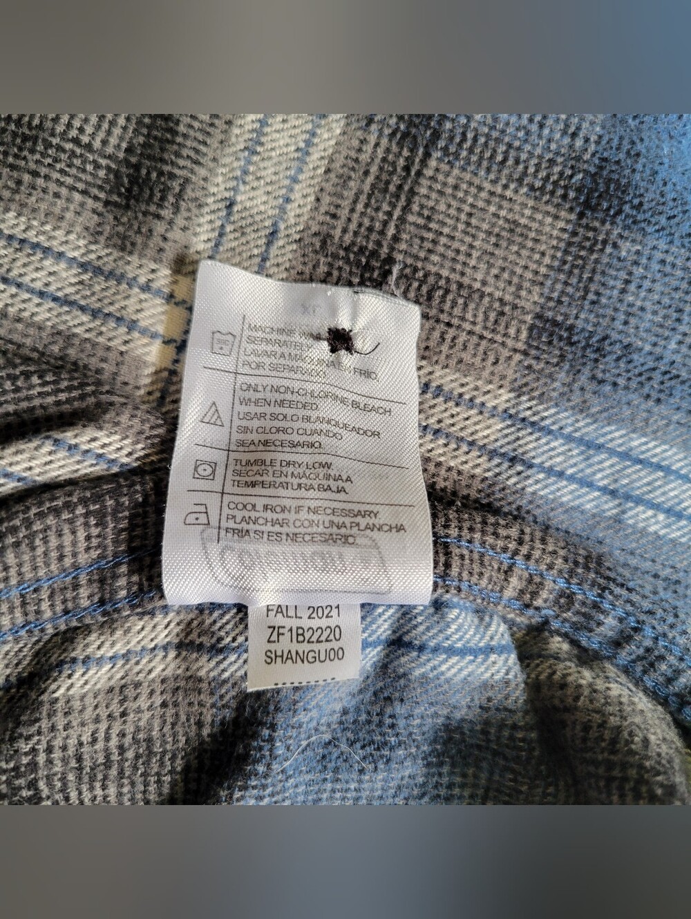 Coleman Mens XL Long Sleeve Button Down Blue Plaid Flannel Shirt - Picture 8 of 12